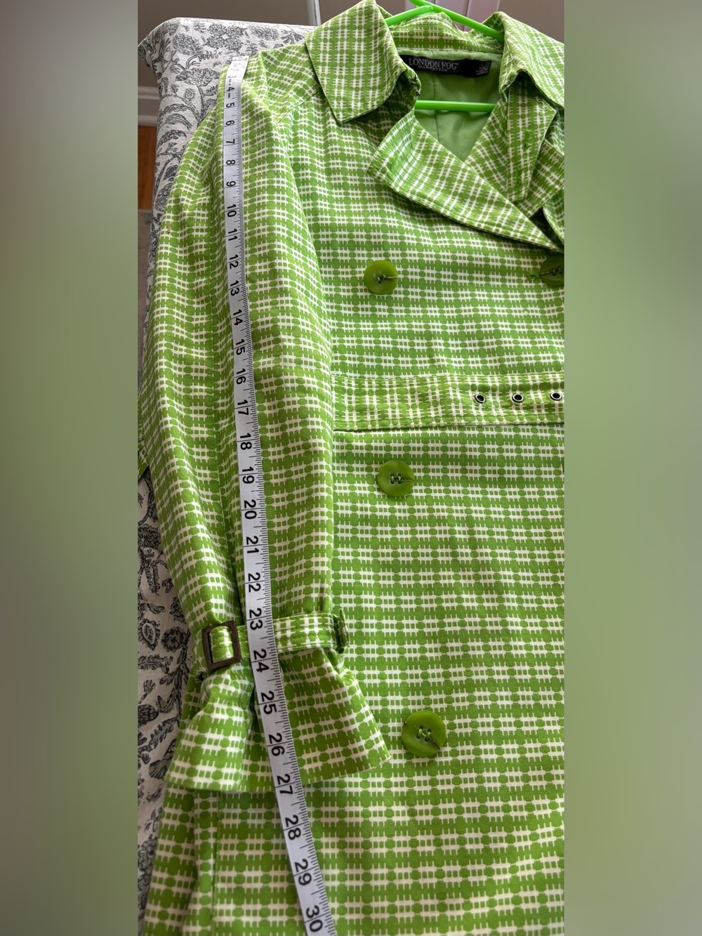 London Fog Lime Green & White Plaid Neon Bright Trench Coat Size L - HTF, EUC! - Picture 9 of 9